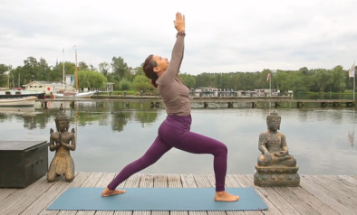 staande yogaoefeningen