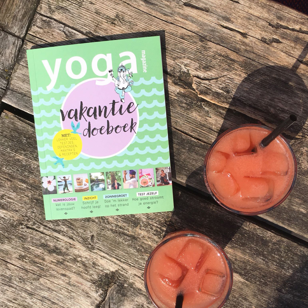yoga vakantie doeboek