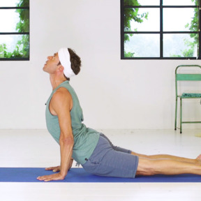 Patrick Vermeulen - how to yoga - vinyasa flow 720x440