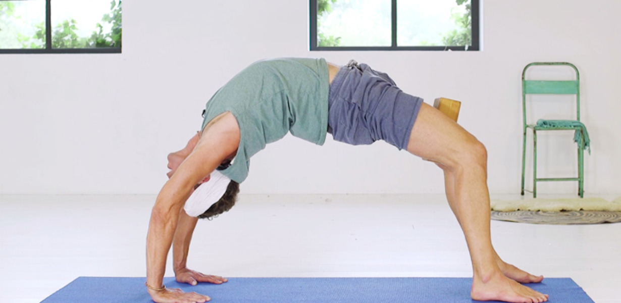 Patrick Vermeulen - how to yoga - wiel 720x440