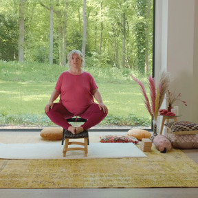 Accessible yoga - plus-size yoga met Colette Edelenbosch