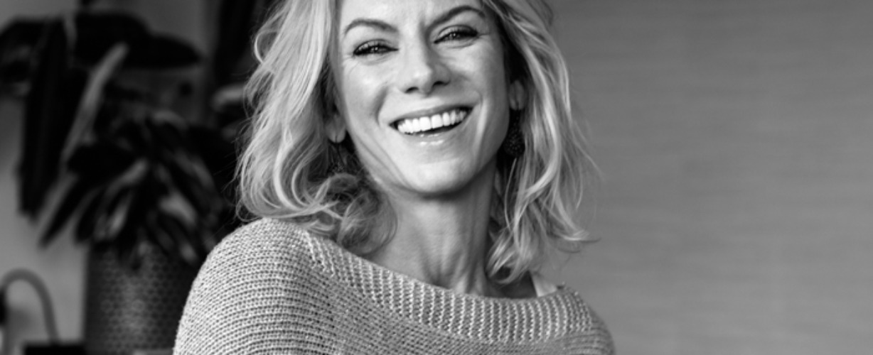 yoga stoned column-resi