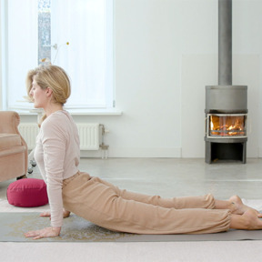 Stretch je bindweefsel met Yin yoga