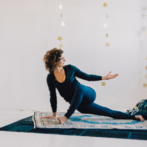 Maanflow - Verlengde Squat