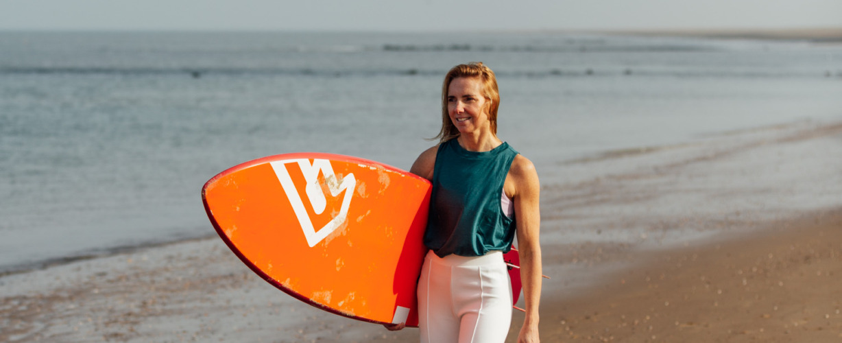 Bellatrix met surfboard