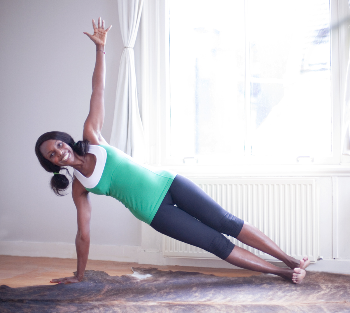 lucht veiligheid Luxe Zijwaartse Plank (Vasisthasana) - Yogahoudingen - Yoga online