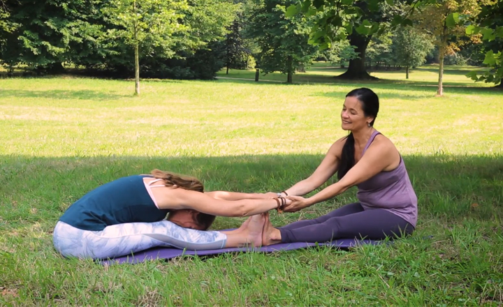 Yogaoefeningen om samen te doen