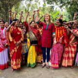Drie vragen aan Anouk Prop: ambassadeur van Yoga Gives Back