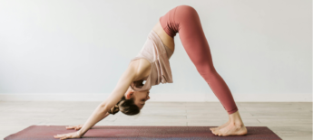 Gronden bij onrust: Ayurvedische tips voor een druk hoofd