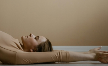 Kapha yoga voor lichtheid en beweging