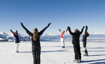Mindful op de piste: yoga en skiën in Piemonte