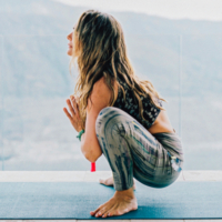 Squat (Yin)